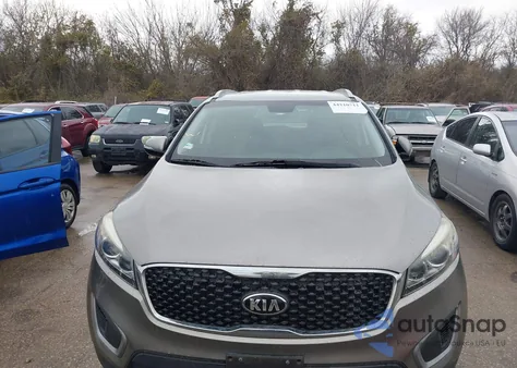 2017 Kia Sorento 2.4L Lx z USA, uszkodzony, nr VIN 5XYPG4A34HG302570
